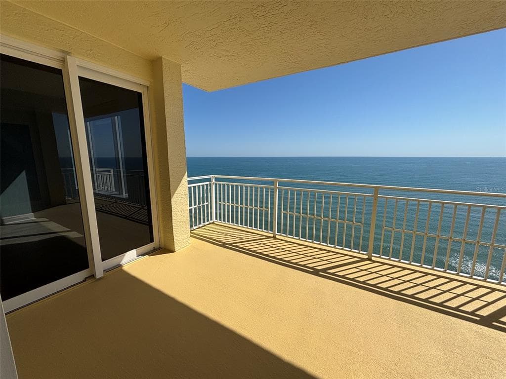 2300 N ATLANTIC AVENUE UNIT 1502 DAYTONA BEACH, FL 32118