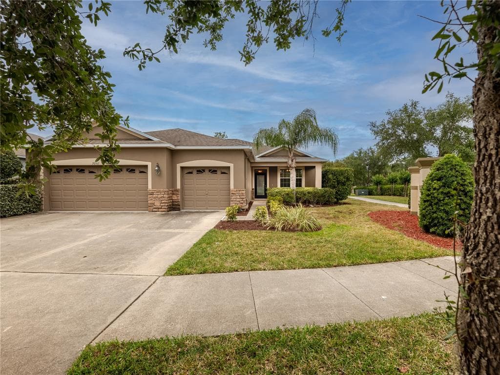 20162 OAKFLOWER AVENUE TAMPA, FL 33647