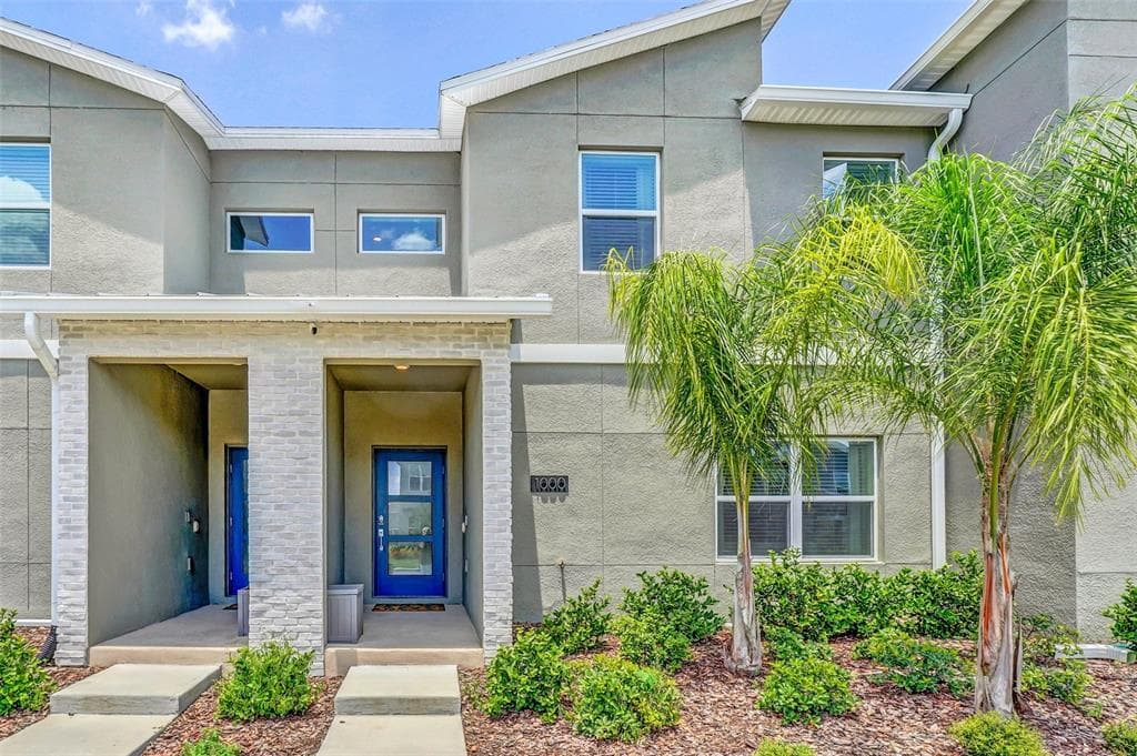 1000 LEADER STREET DAVENPORT, FL 33896