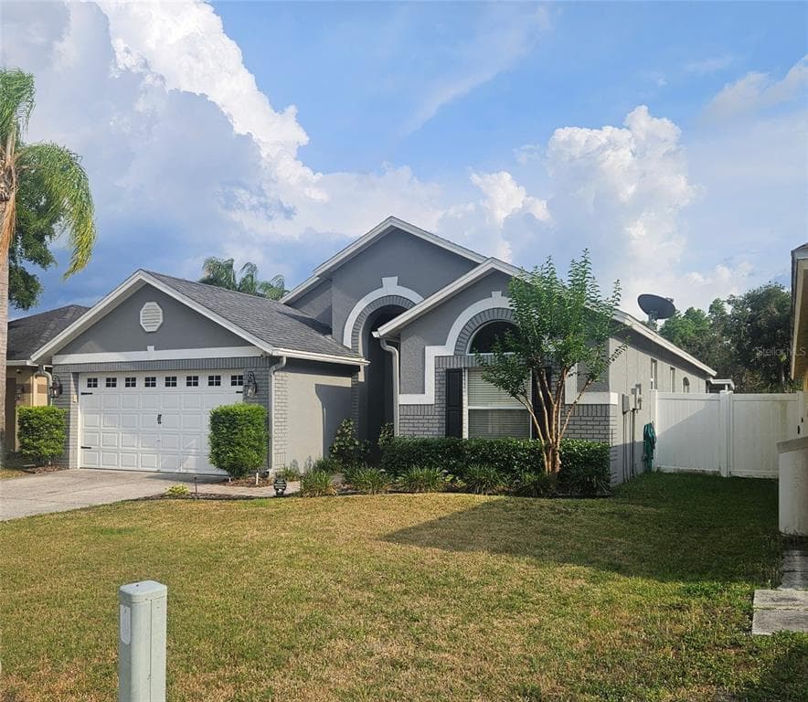 29228 YARROW DRIVE WESLEY CHAPEL, FL 33543