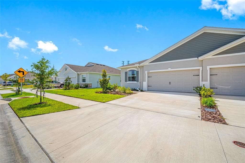 31442 ANCIENT SAGE ROAD WESLEY CHAPEL, FL 33545