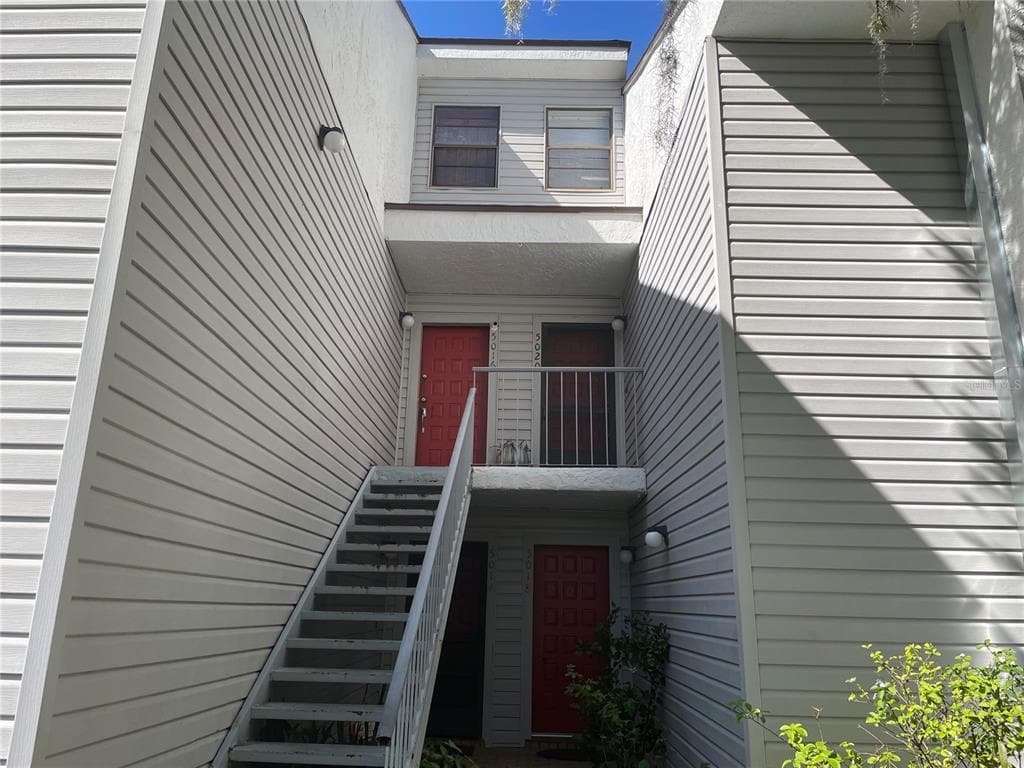 5020 PURITAN CIRCLE TAMPA, FL 33617