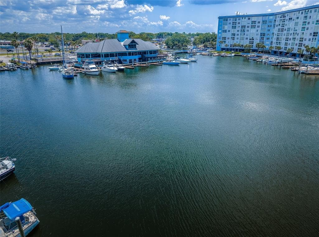 5157 SILENT LOOP UNIT 301 NEW PORT RICHEY, FL 34652