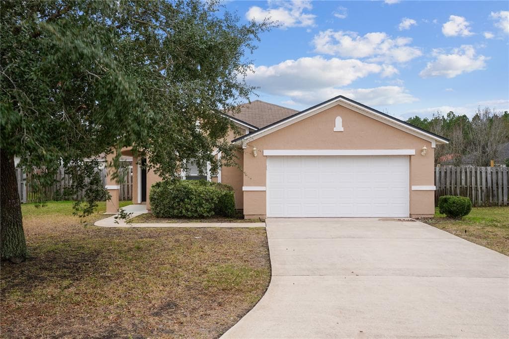 76087 LONG POND LOOP YULEE, FL 32097