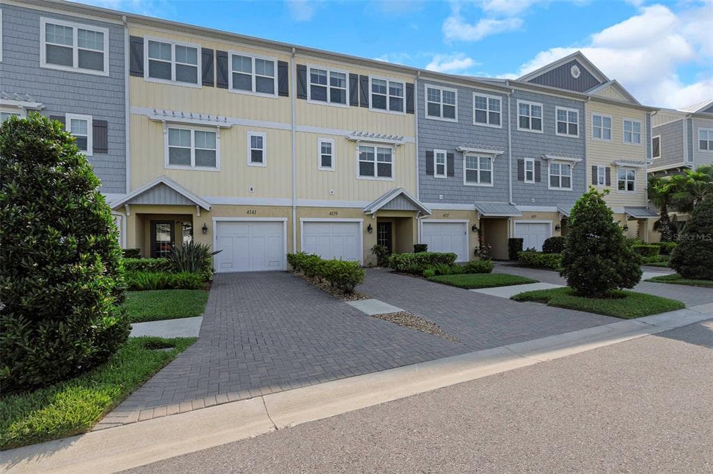 4139 ROCKY SHORES DRIVE TAMPA, FL 33634