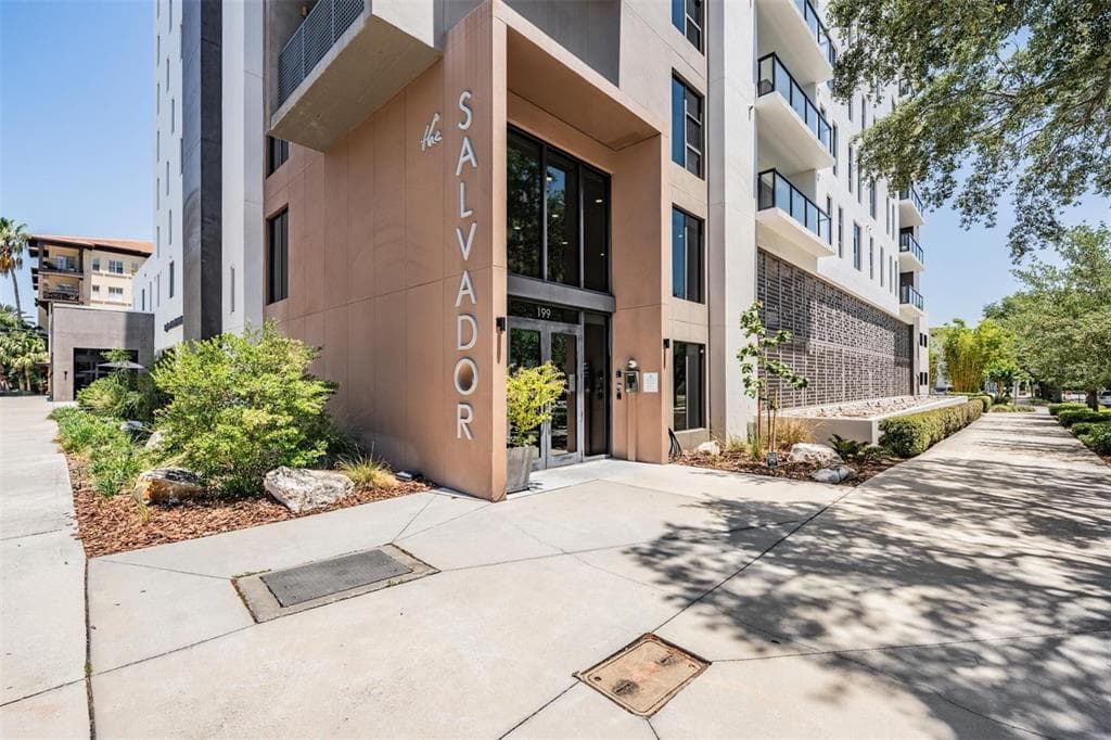 199 DALI BOULEVARD UNIT 403