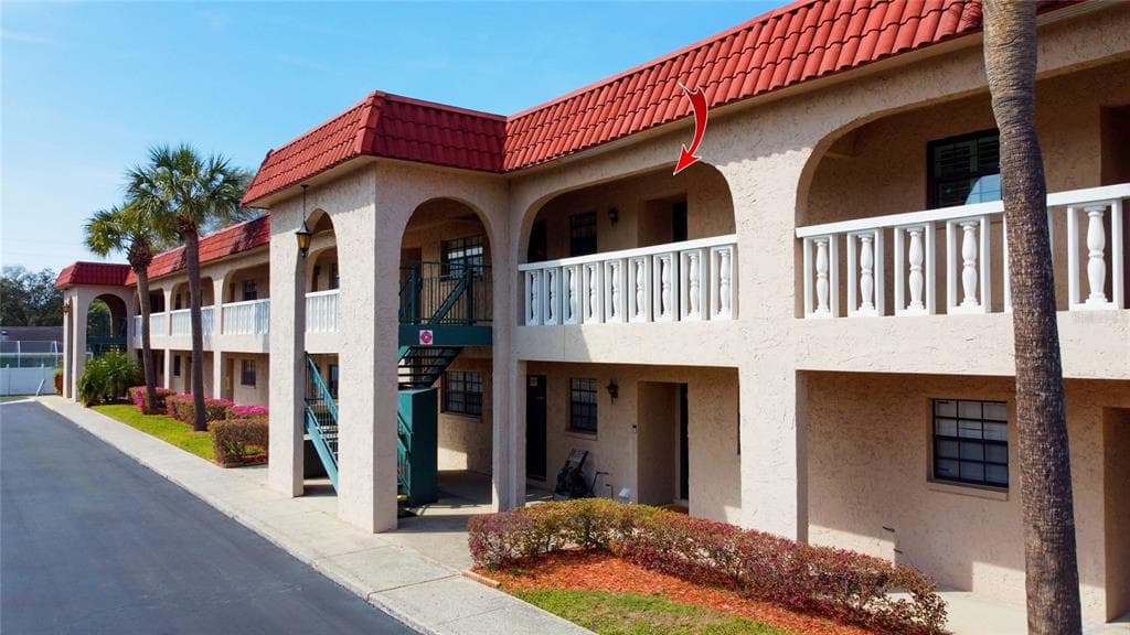 1750 BELLEAIR FOREST DRIVE UNIT C13 BELLEAIR, FL 33756