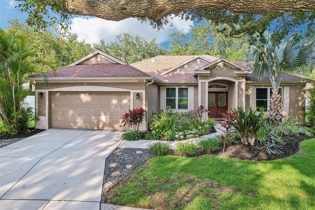 2222 LONGMORE CIRCLE VALRICO, FL 33596