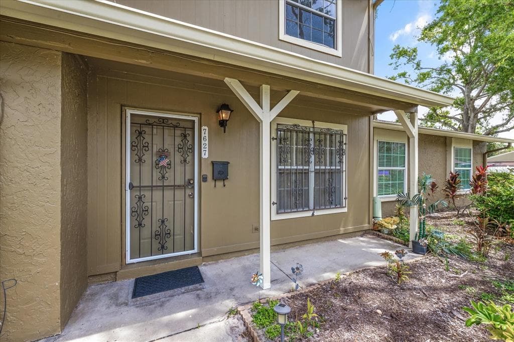 7627 DELEON COURT