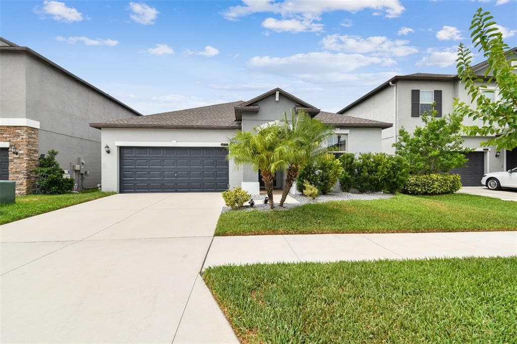 8772 FLOURISH DRIVE LAND O LAKES, FL 34637
