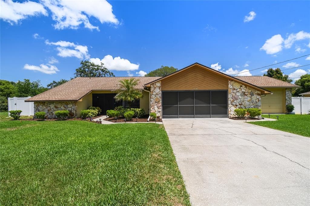 2436 COVINGTON AVENUE SPRING HILL, FL 34608