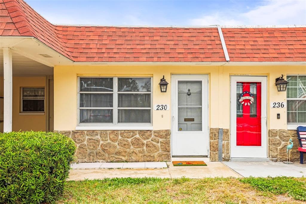 230 PORTREE DRIVE DUNEDIN, FL 34698