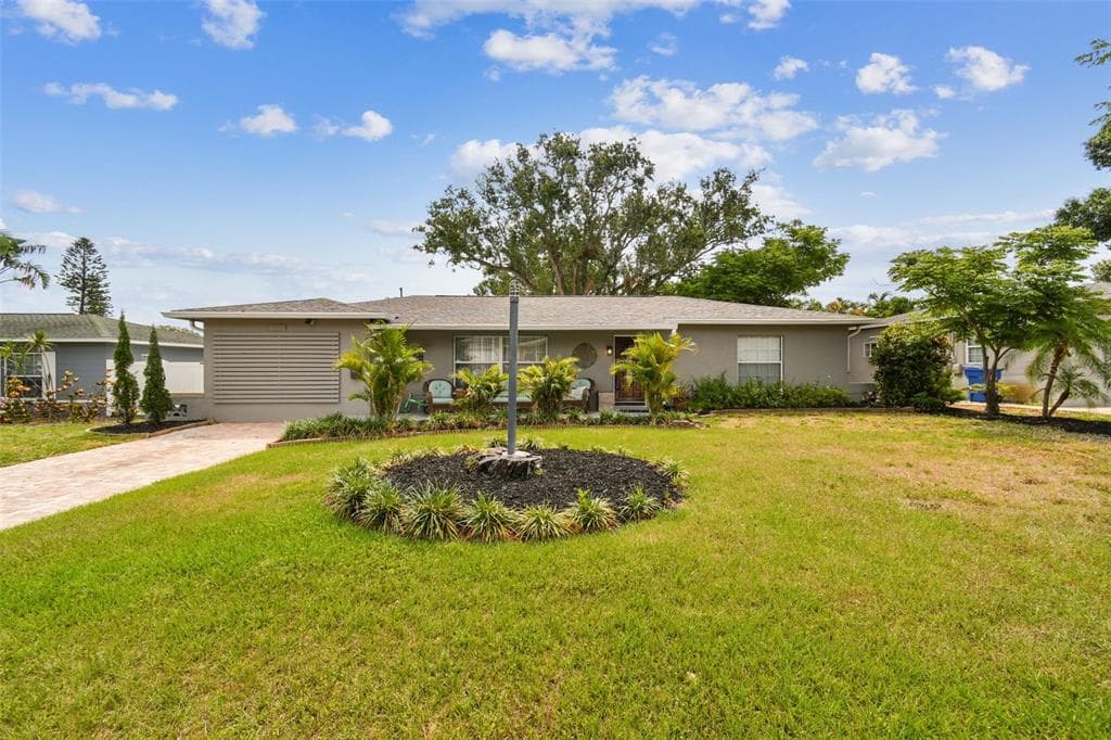 5245 18TH STREET N ST PETERSBURG, FL 33714
