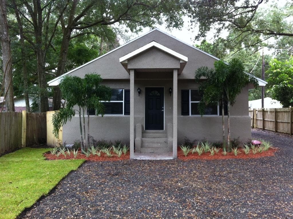 2115 S FERN CREEK AVENUE ORLANDO, FL 32806