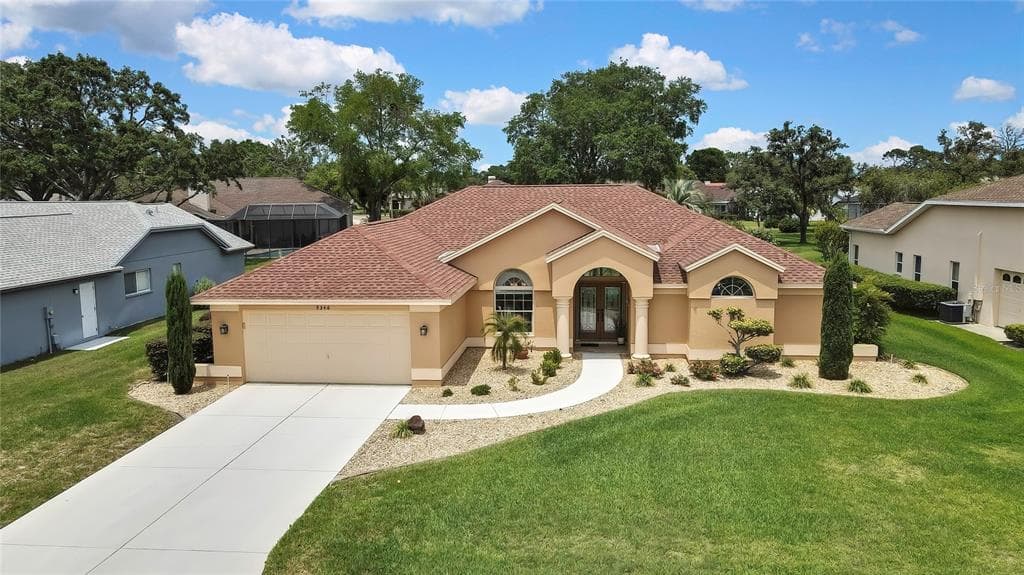 9346 SOUTHERN BELLE DRIVE