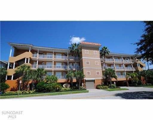 692 BAYWAY BOULEVARD UNIT 204 CLEARWATER, FL 33767