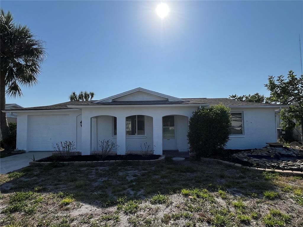 1153 MAYBURY DRIVE HOLIDAY, FL 34691