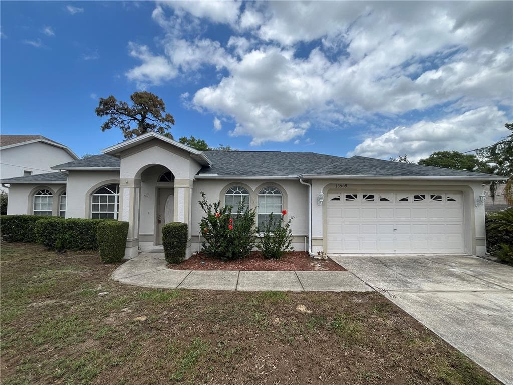 13509 BARLINGTON STREET SPRING HILL, FL 34609