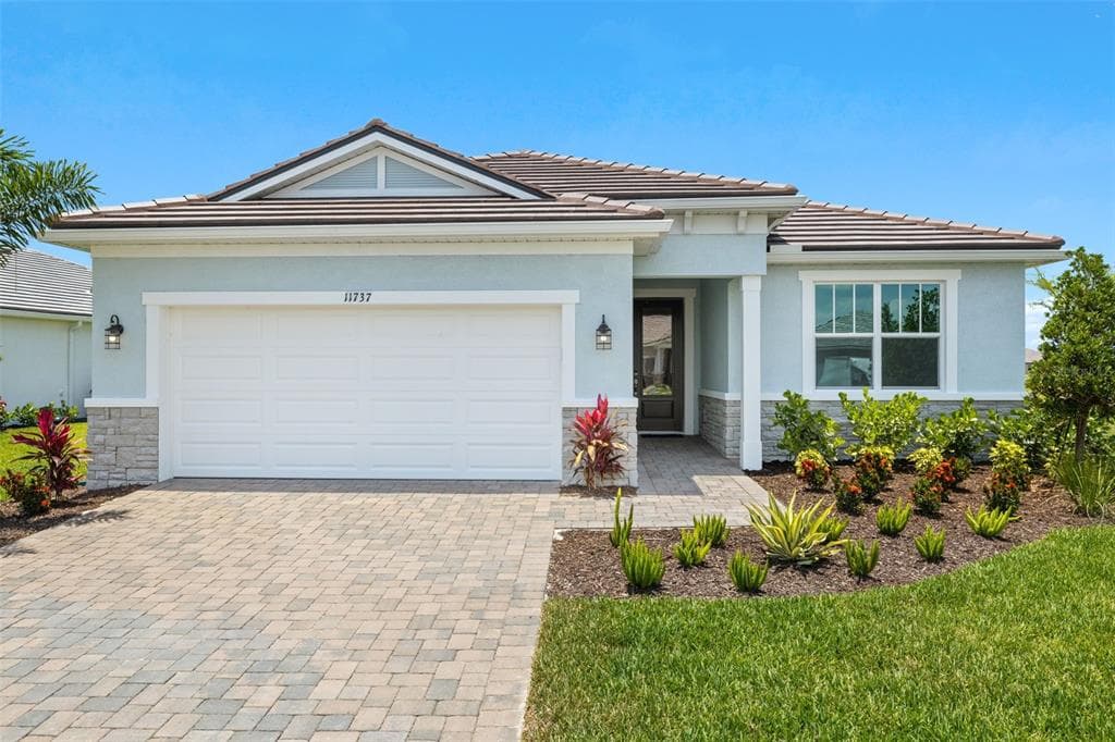 11737 MYAKKA BLUE DRIVE VENICE, FL 34293