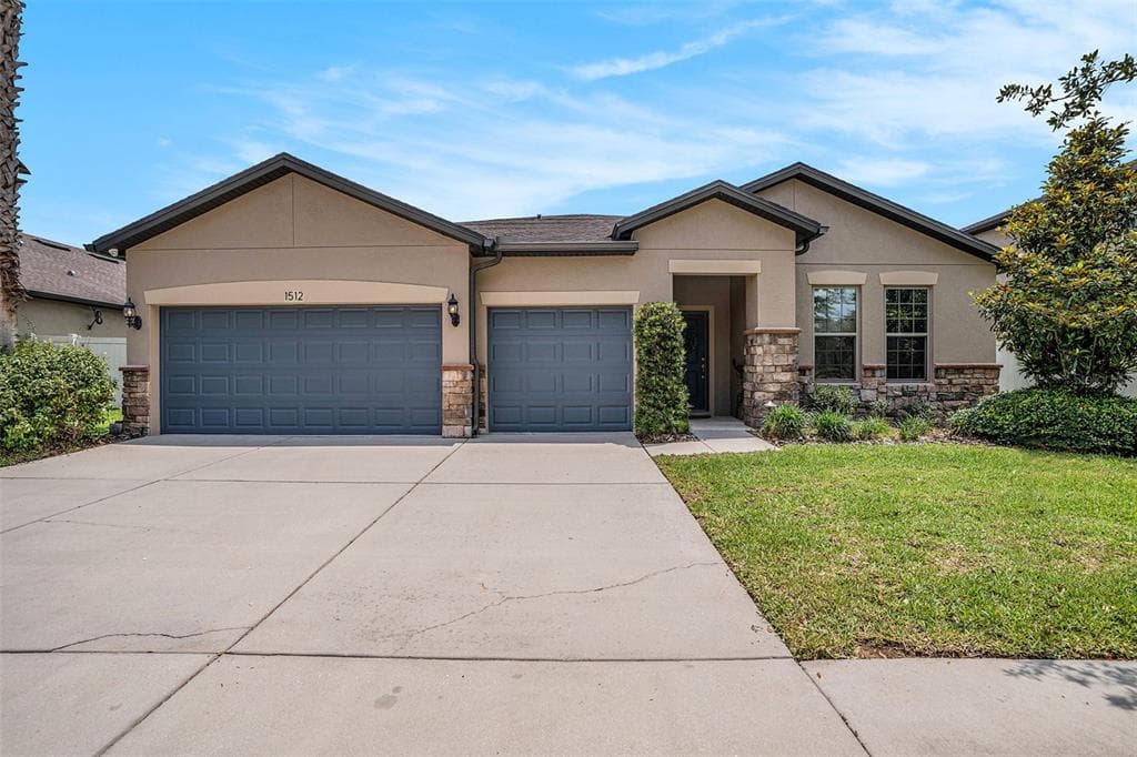 1512 BANNER ELK STREET VALRICO, FL 33594