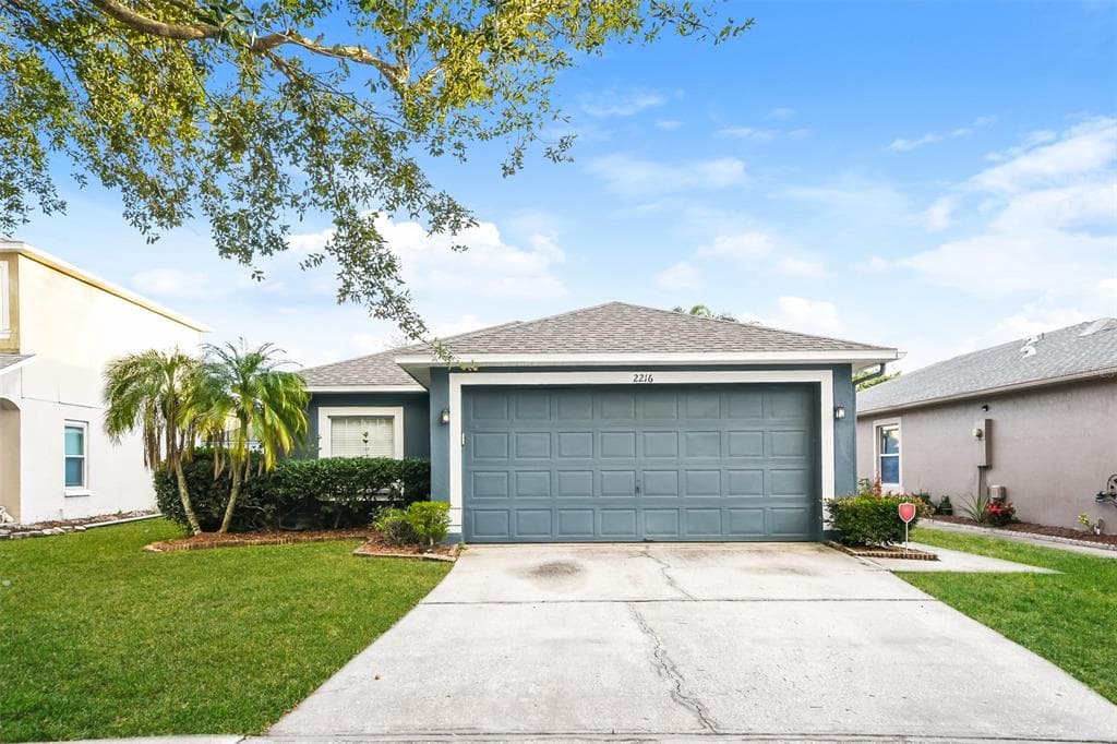 2216 HEATHWOOD CIRCLE