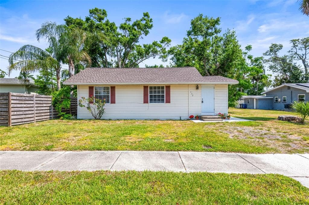 132 DARTMOUTH AVENUE W OLDSMAR, FL 34677