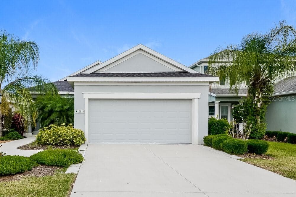 10913 SHADE TREE COVE PARRISH, FL 34219