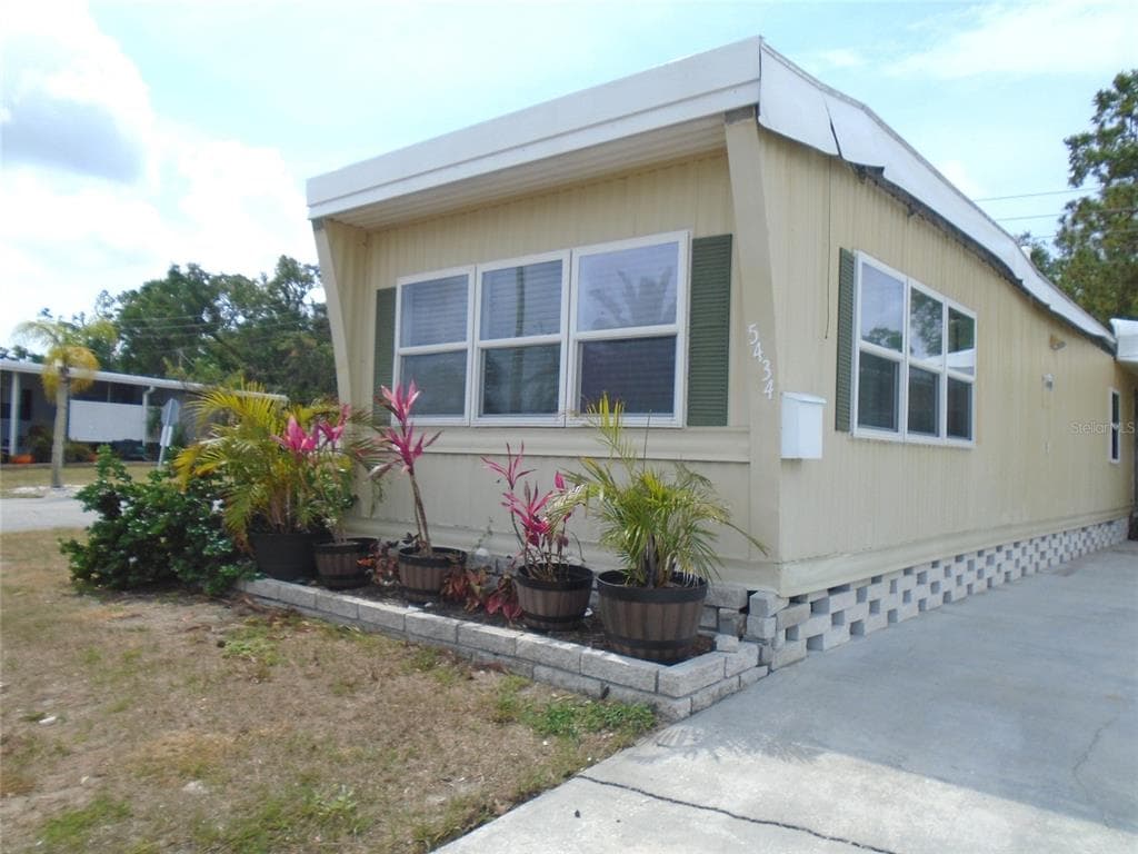 5434 FAIRFIELD AVENUE S UNIT 1 GULFPORT, FL 33707
