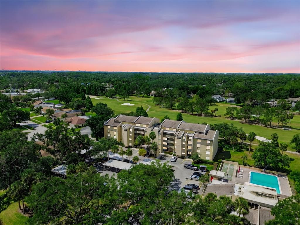 13618 GREENFIELD DRIVE UNIT 105 TAMPA, FL 33618