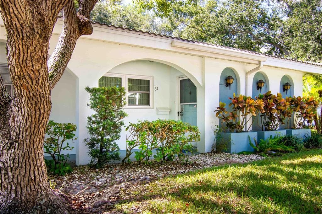11200 102ND AVENUE UNIT 62 SEMINOLE, FL 33778
