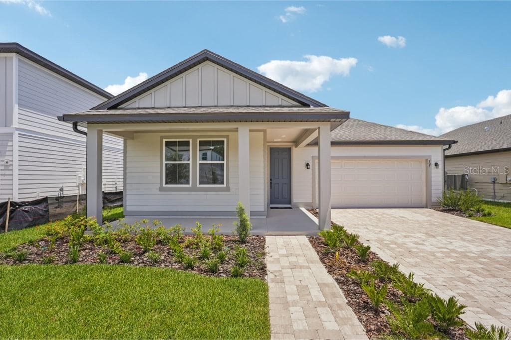 707 JUNONIA BLVD NEW SMYRNA BEACH, FL 32168