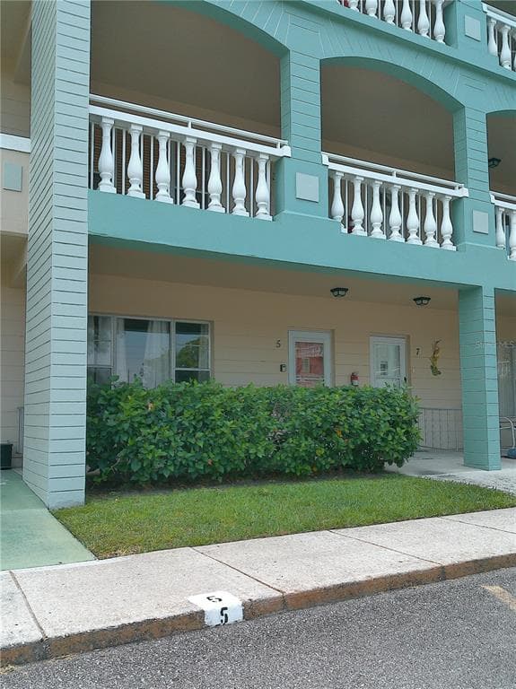 2331 FINLANDIA LANE UNIT 5 CLEARWATER, FL 33763