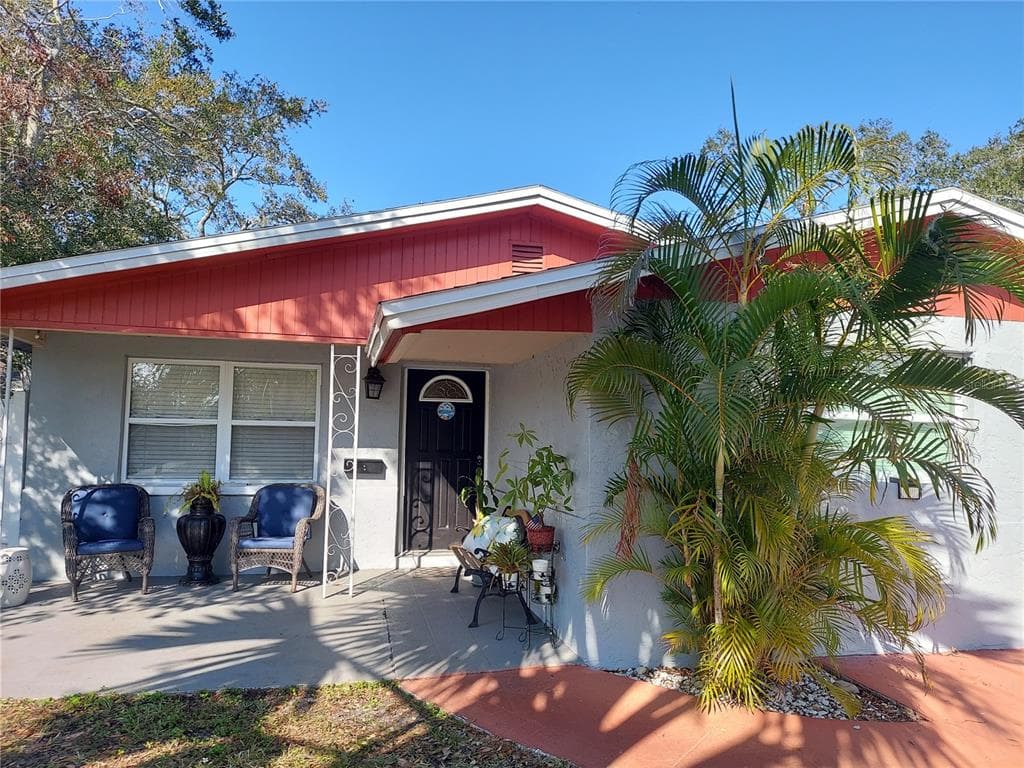 8129 23RD AVENUE N ST PETERSBURG, FL 33710