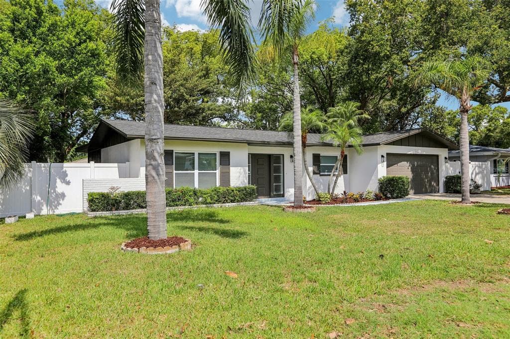 1332 MARJOHN AVENUE CLEARWATER, FL 33756