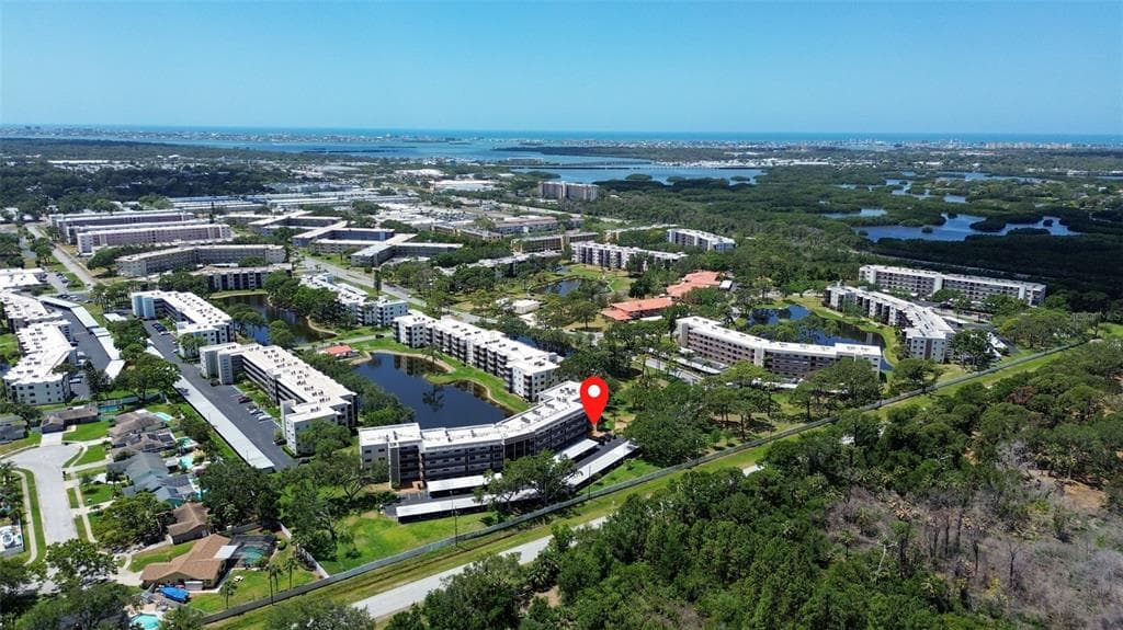 6190 80TH STREET N UNIT 102 ST PETERSBURG, FL 33709