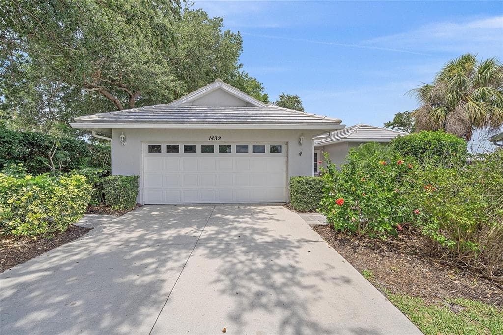 1432 COLONY PLACE VENICE, FL 34292