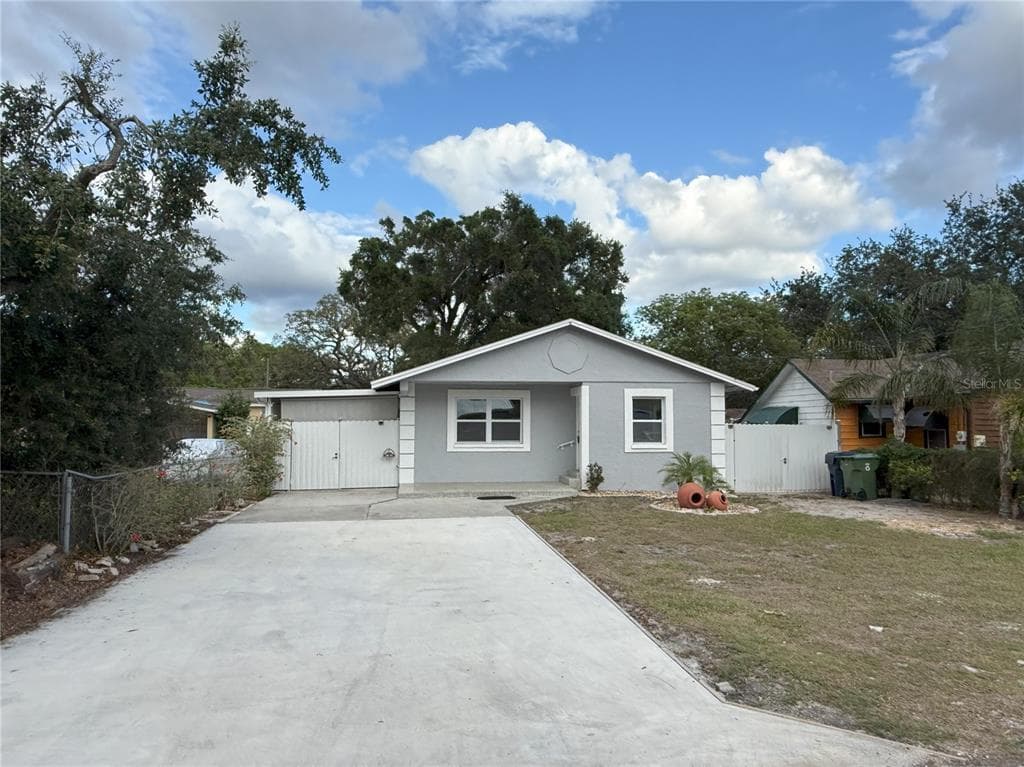 8503 N WILLOW AVENUE TAMPA, FL 33604