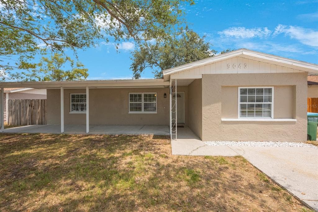 9043 108TH AVENUE SEMINOLE, FL 33777