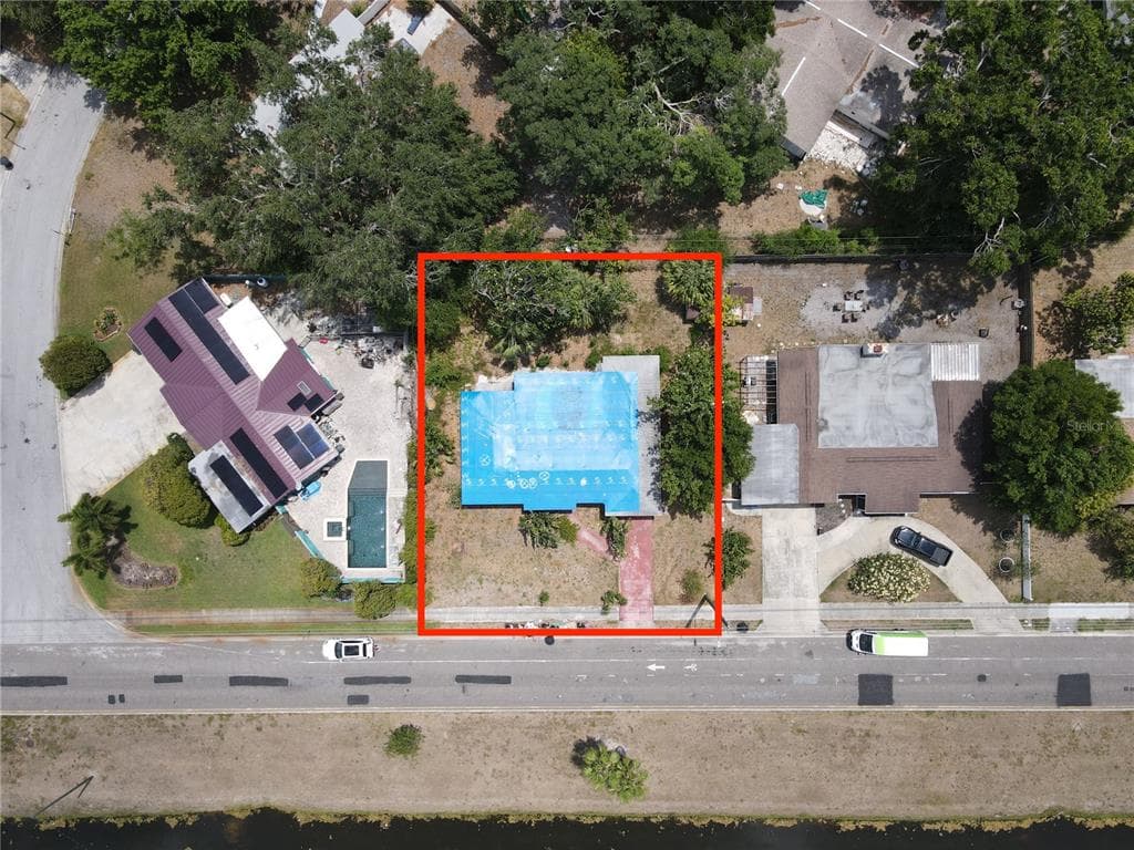 6715 16TH STREET N ST PETERSBURG, FL 33702