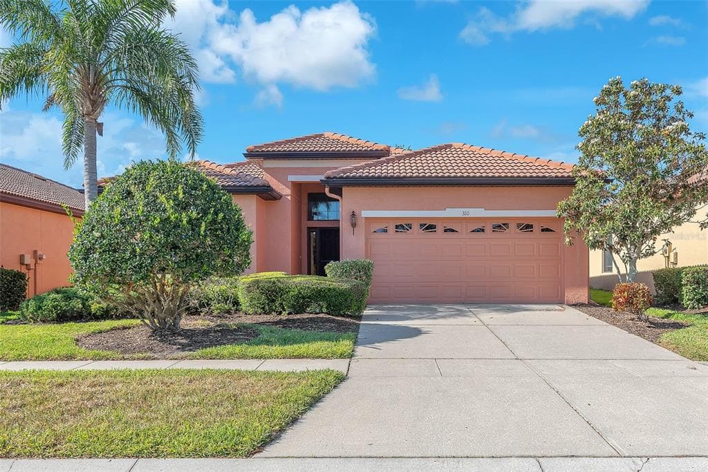 310 CEDAR FALLS DRIVE APOLLO BEACH, FL 33572