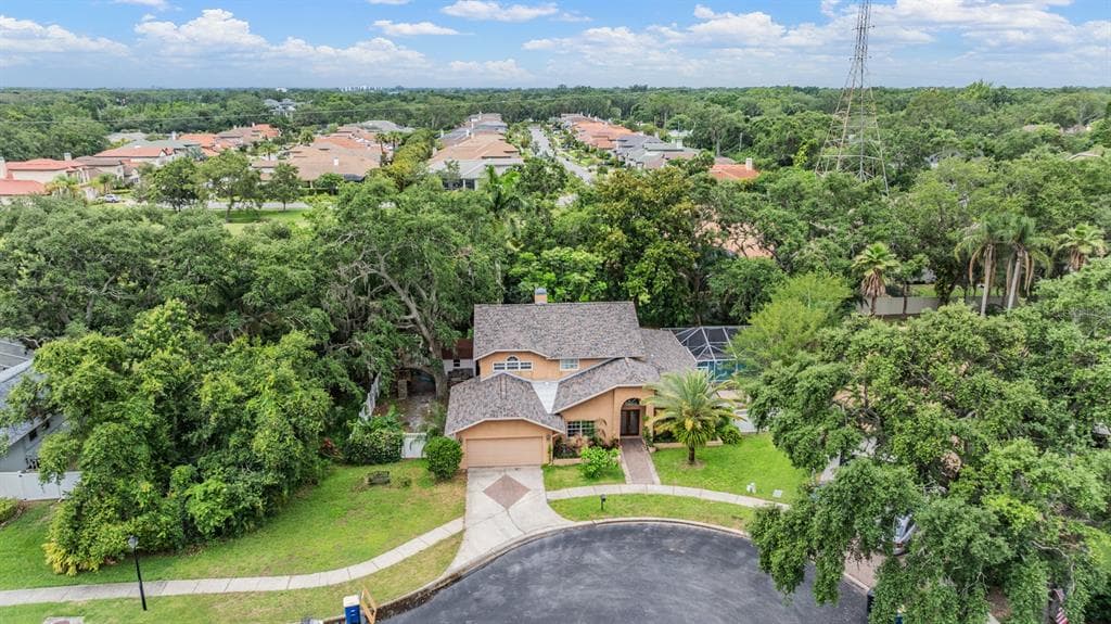 3013 CREST DRIVE CLEARWATER, FL 33759