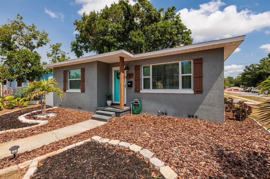 3301 8TH AVENUE N ST PETERSBURG, FL 33713