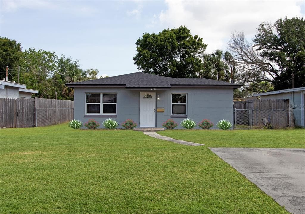 7529 35TH AVENUE N ST PETERSBURG, FL 33710