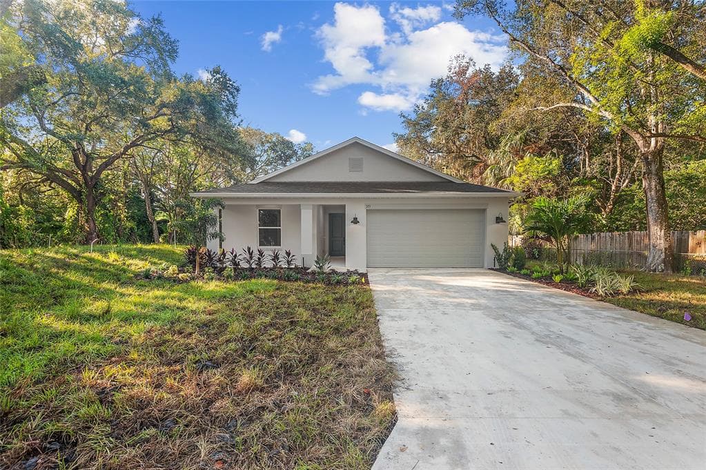 371 MILLER ROAD SANFORD, FL 32773