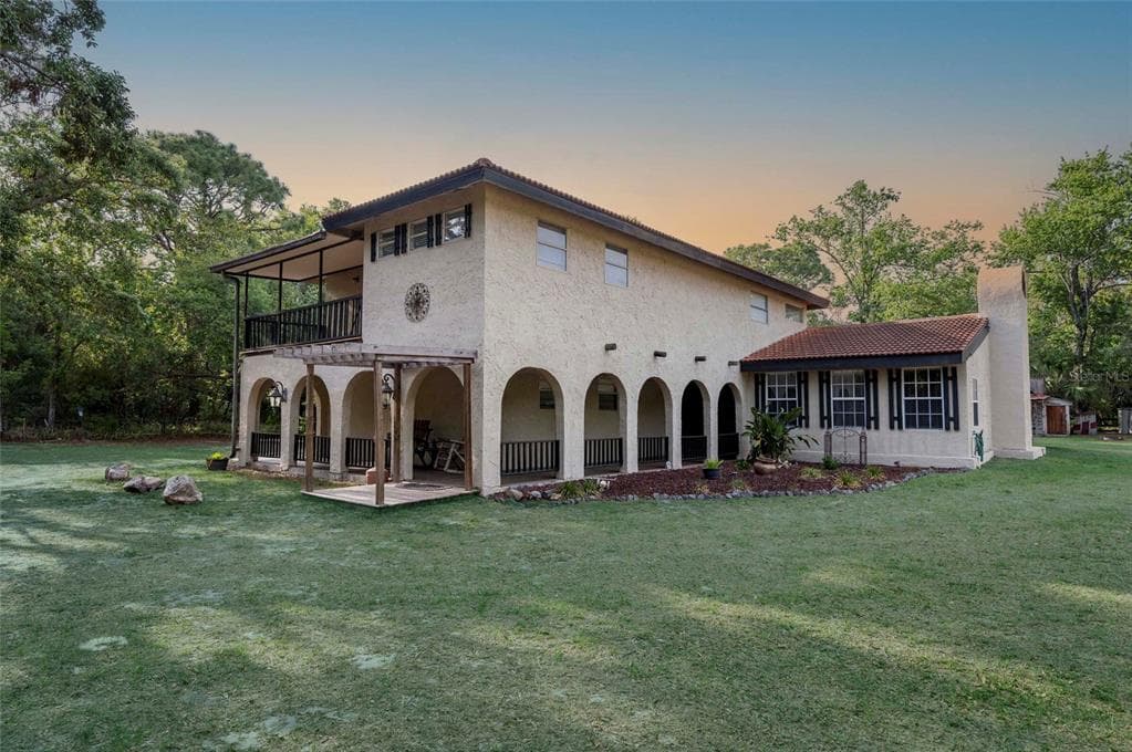 12311 OAKWOOD DRIVE