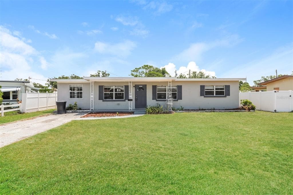 1223 45TH STREET N ST PETERSBURG, FL 33713