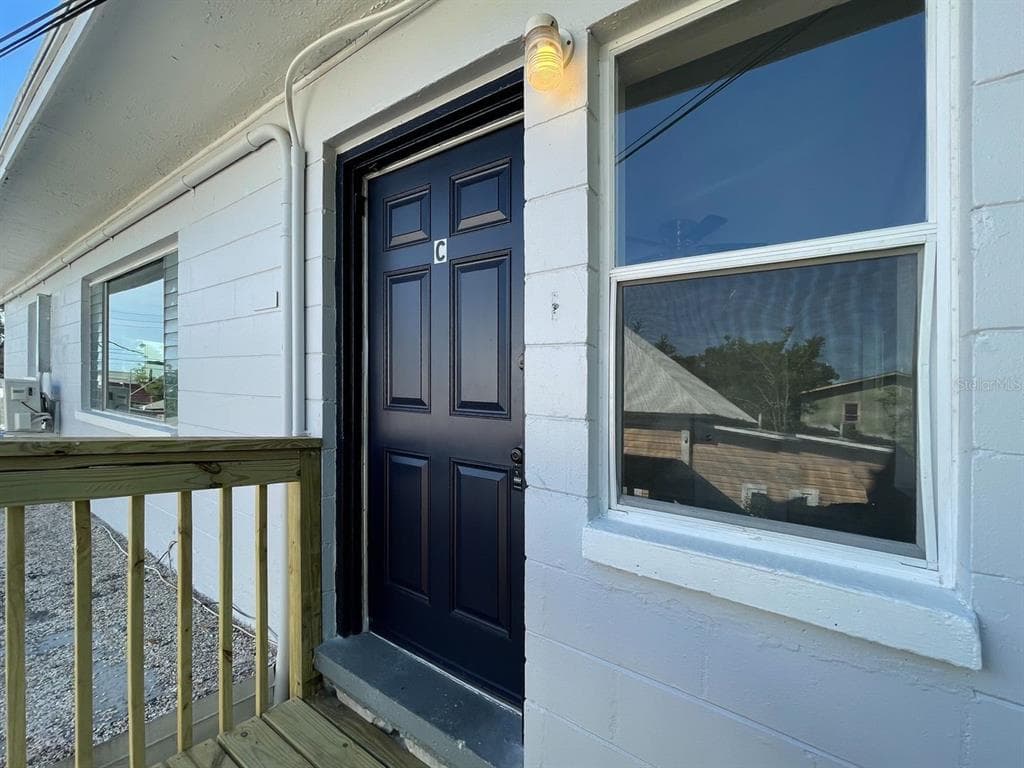 2704 E COLUMBUS DRIVE UNIT C TAMPA, FL 33605