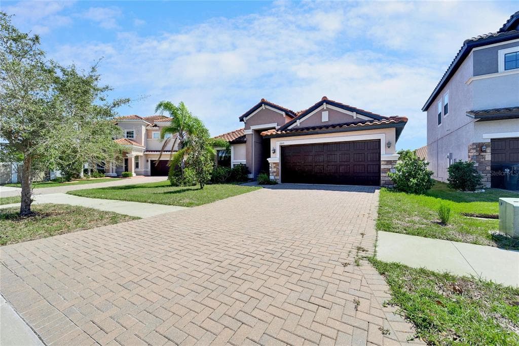 12055 CARDINAL FLOWER DRIVE RIVERVIEW, FL 33579