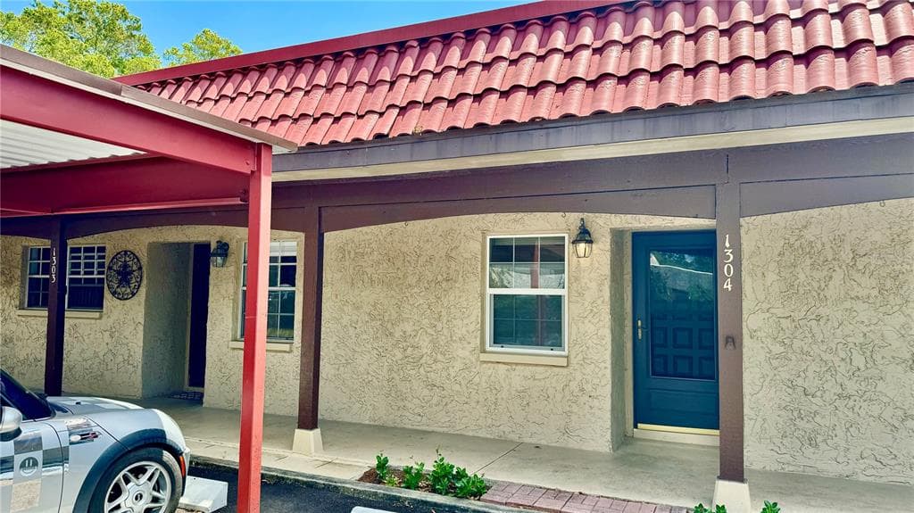 601 N HERCULES AVENUE UNIT 1304 CLEARWATER, FL 33765