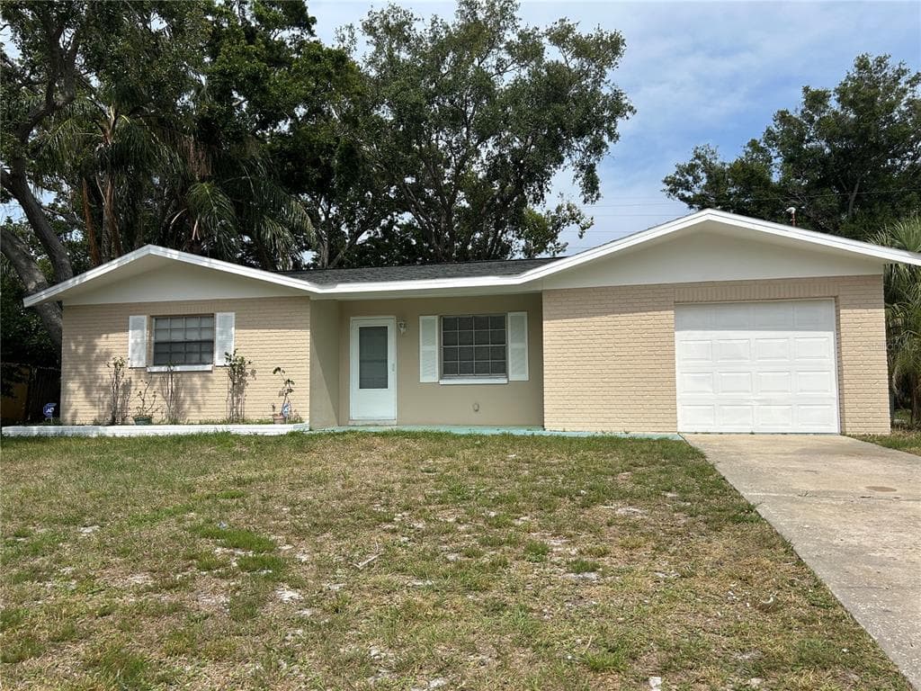2075 PLATEAU ROAD CLEARWATER, FL 33755